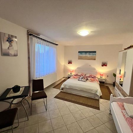 Apartments Fuma Otočac Екстериор снимка