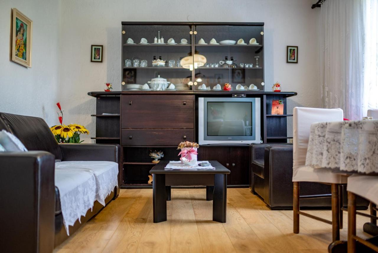 Apartments Fuma Otočac Екстериор снимка