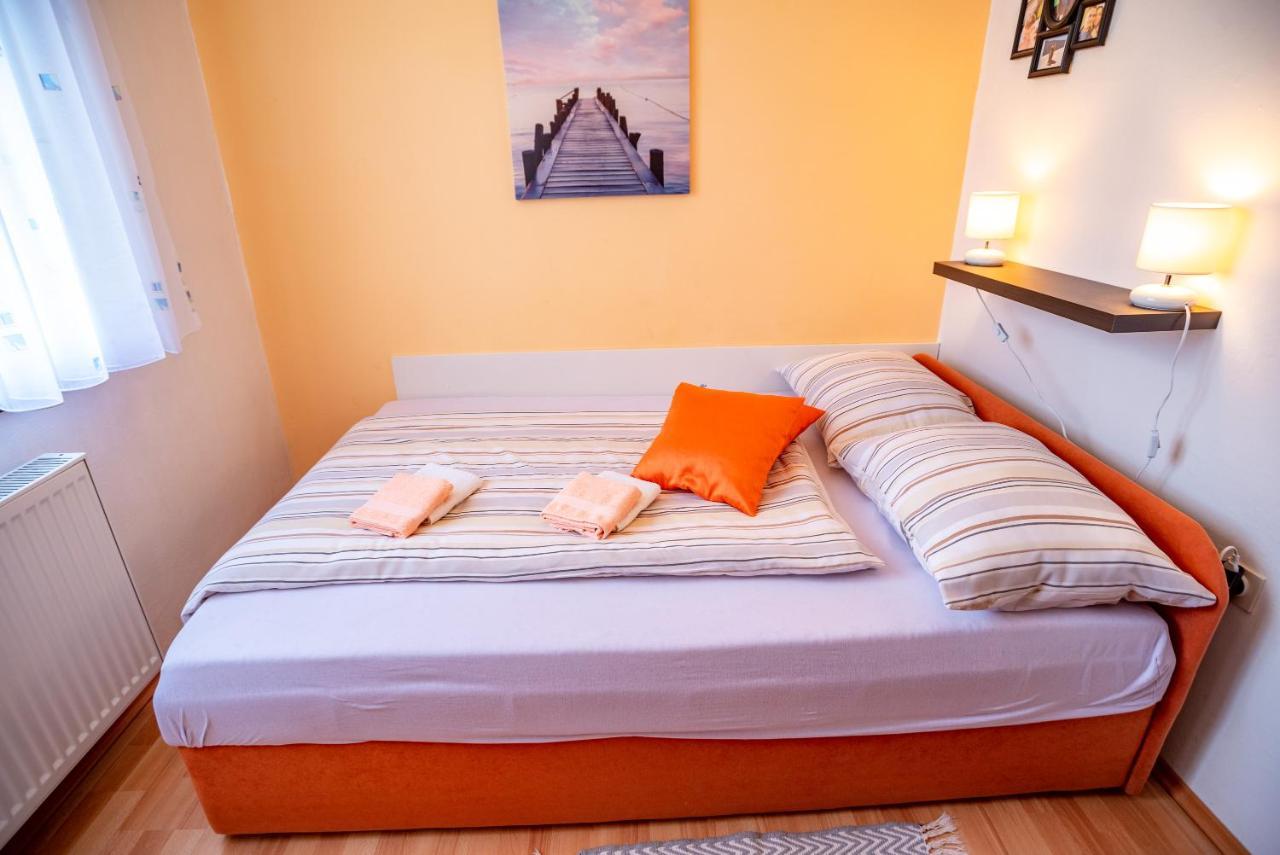 Apartments Fuma Otočac Екстериор снимка