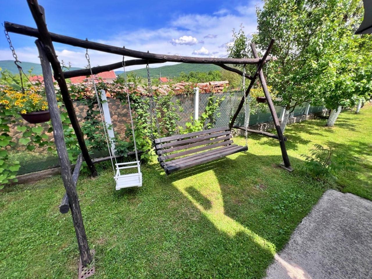 Apartments Fuma Otočac Екстериор снимка