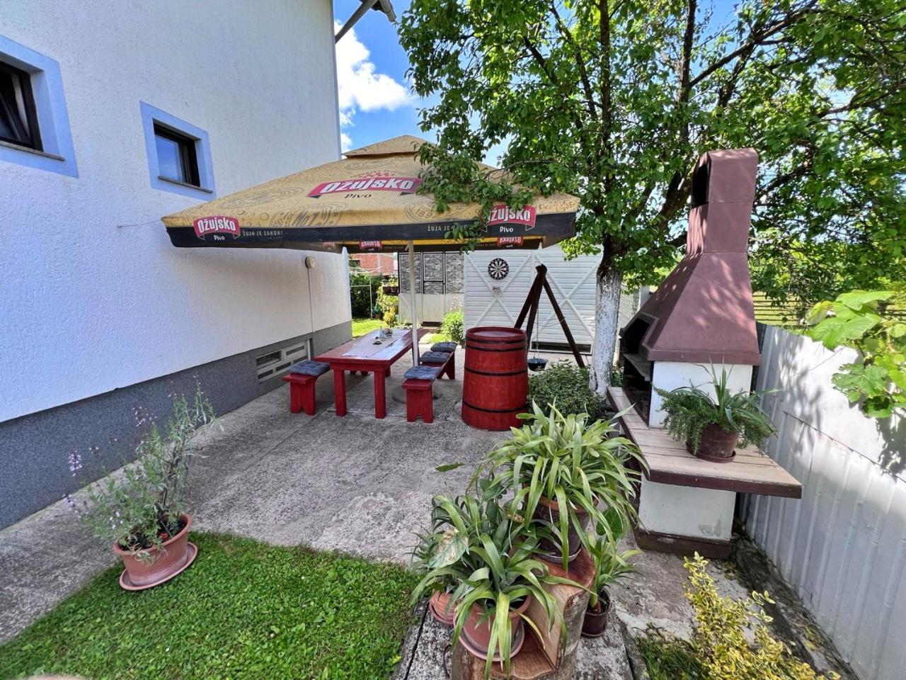 Apartments Fuma Otočac Екстериор снимка
