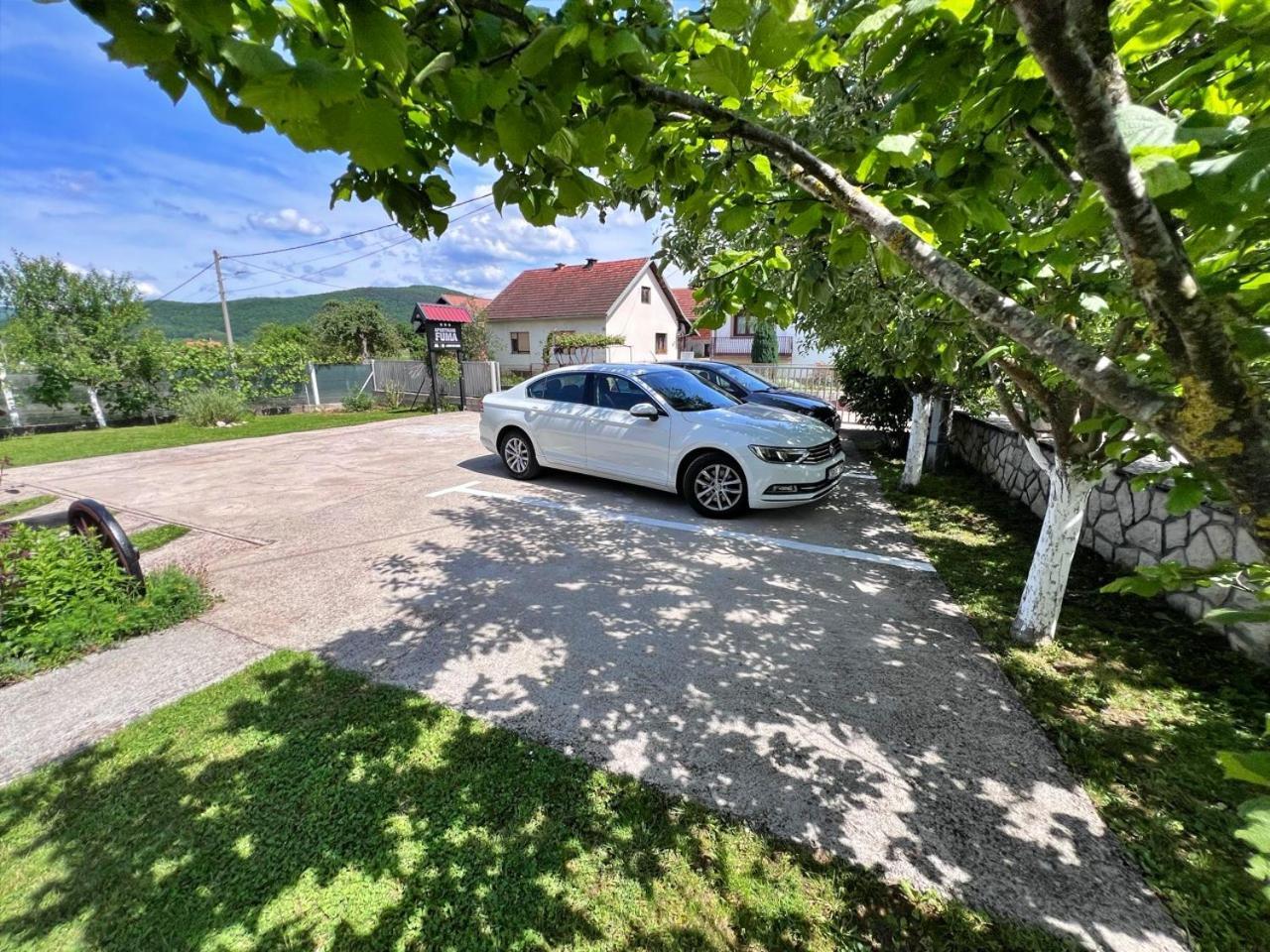 Apartments Fuma Otočac Екстериор снимка